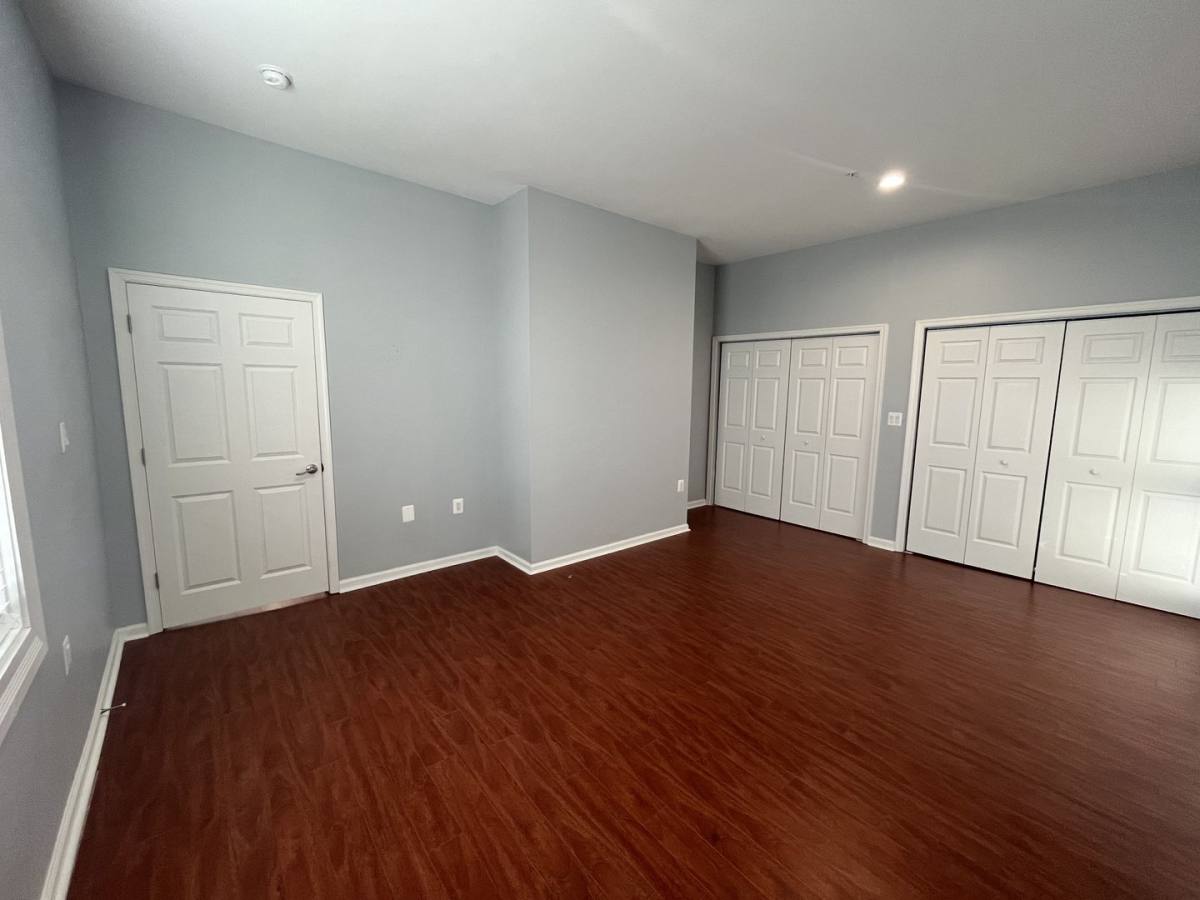 Apartment for rent at 92 W Washington St, Hagerstown, MD 21740