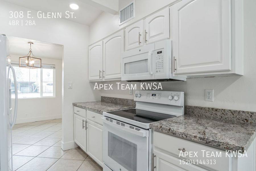 House for rent at 308 E Glenn St, Tucson, AZ 85705