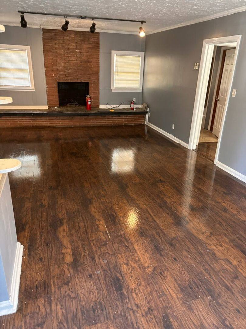 Apartment for rent at 28 W 61st St A, B, C, D, E, Savannah, GA 31405