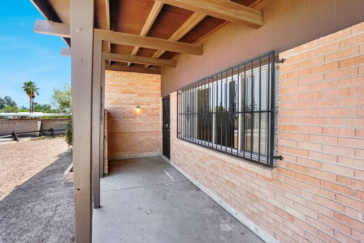 House for rent at 8702 E Shiloh Place, Tucson, AZ 85710