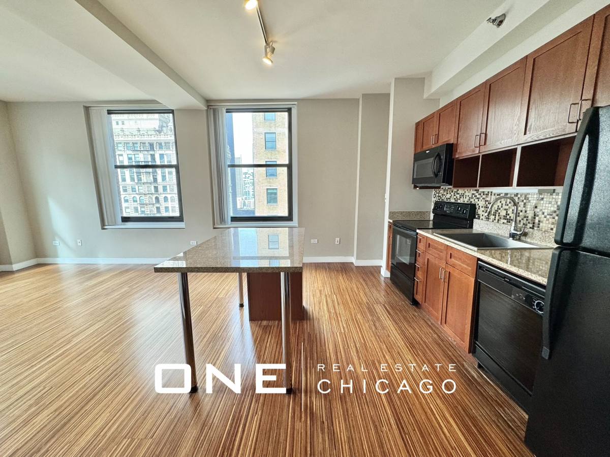 Apartment for rent at 70 E Lake St, Chicago, IL 60601