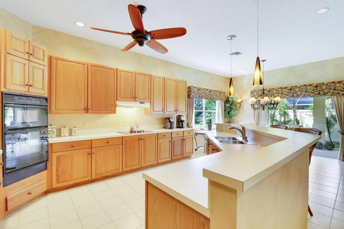 House for rent at 18951 Painted Leaf Court, Jupiter, FL 33458