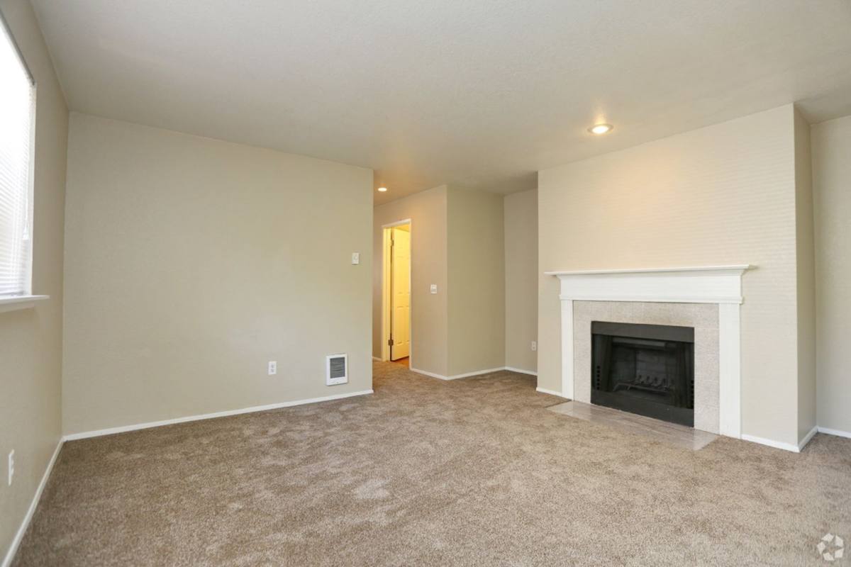 Townhouse for rent at 12441 Chickadee Lane, Silverdale, WA 98383