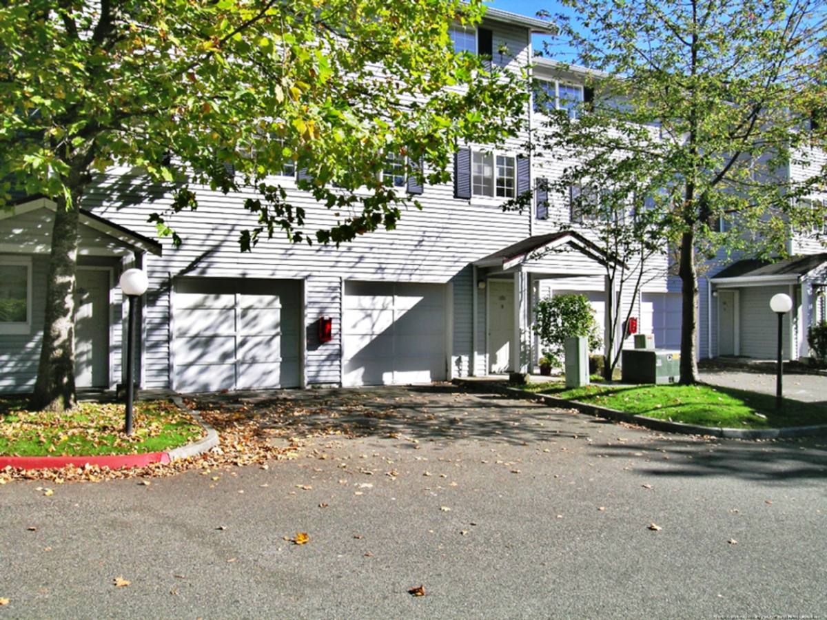 Townhouse for rent at 12441 Chickadee Lane, Silverdale, WA 98383