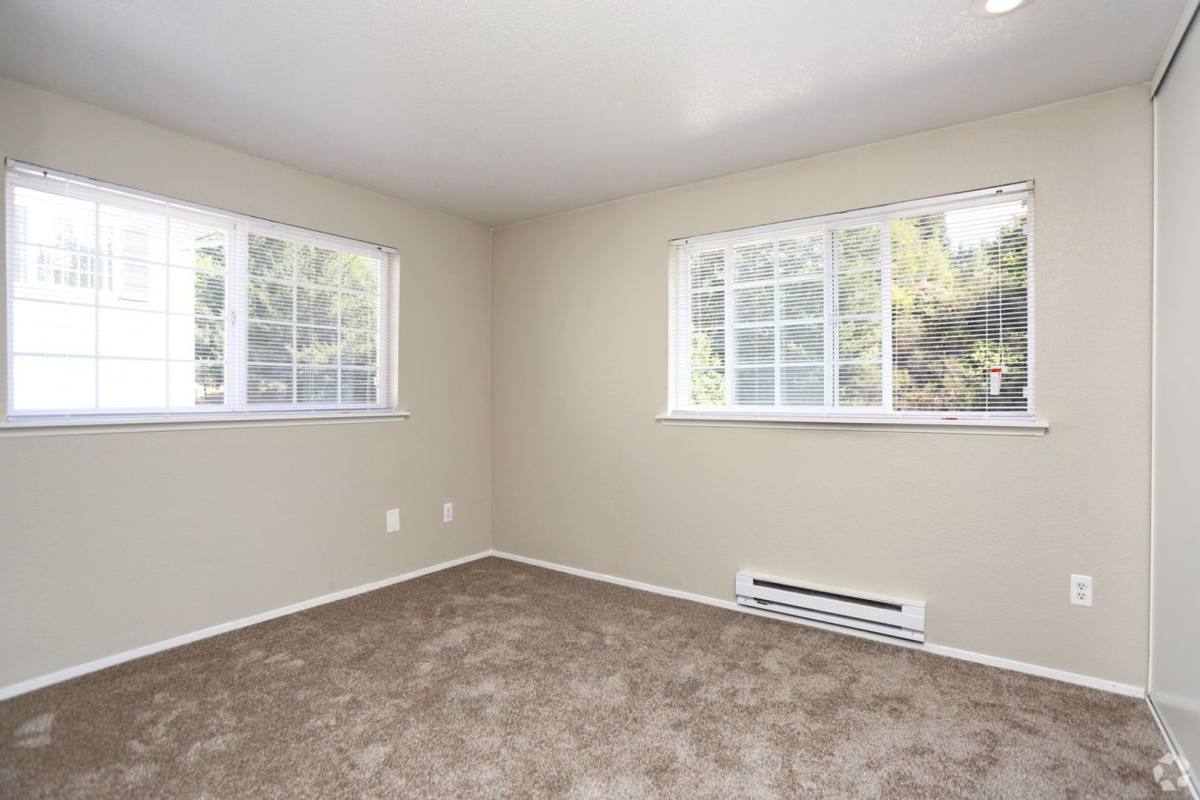Townhouse for rent at 12441 Chickadee Lane, Silverdale, WA 98383