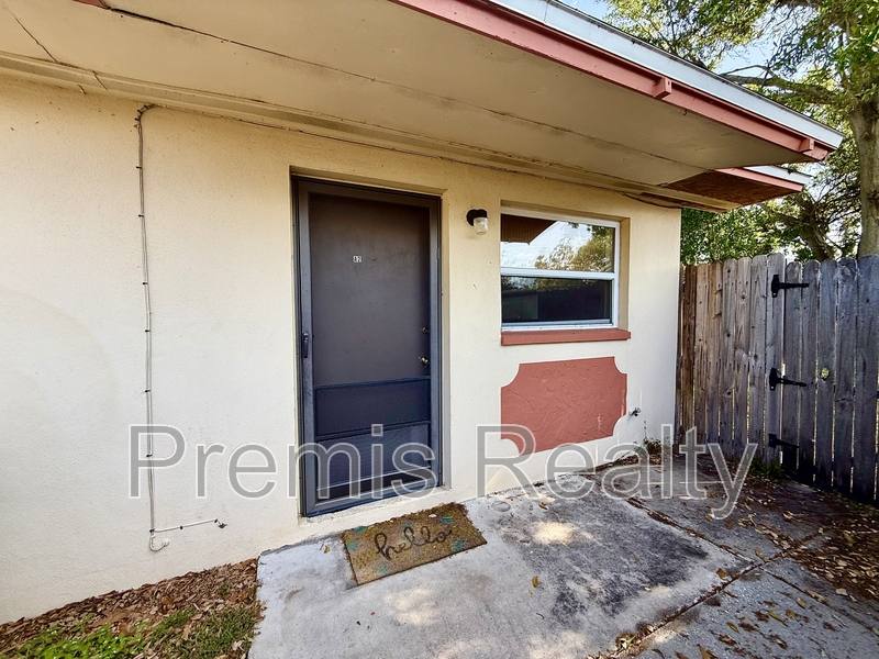 House for rent at 11941 144th St, Largo, FL 33774