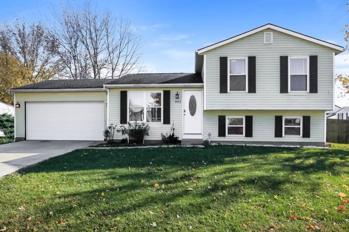 House for rent at 5423 Cherry Creek Parkway S, Columbus, OH 43228
