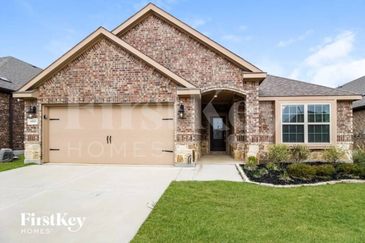 House for rent at 11005 Aledo Lane, Aubrey, TX 76227
