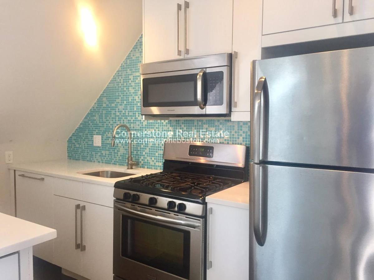 House for rent at 24 Washburn St #3, Dorchester, MA 02125