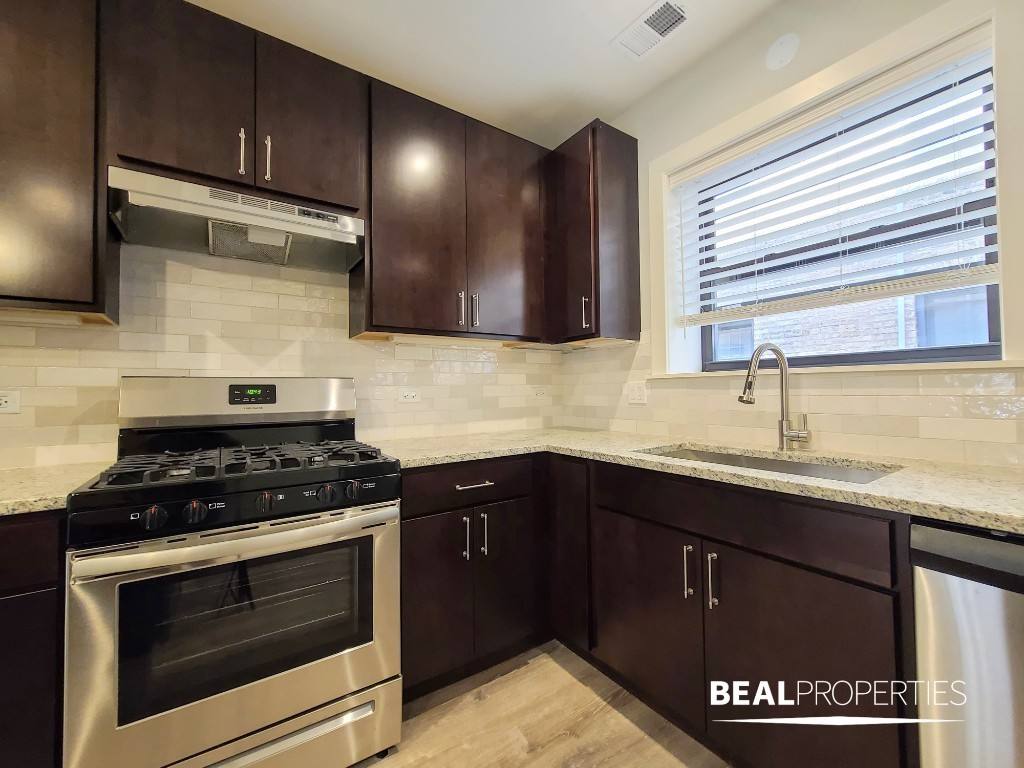 Apartment for rent at 916 Crain St, Evanston, IL 60202