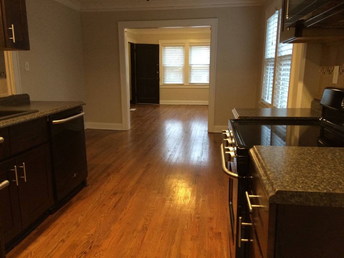Apartment for rent at 4001 Bell St, Kansas City, MO 64111