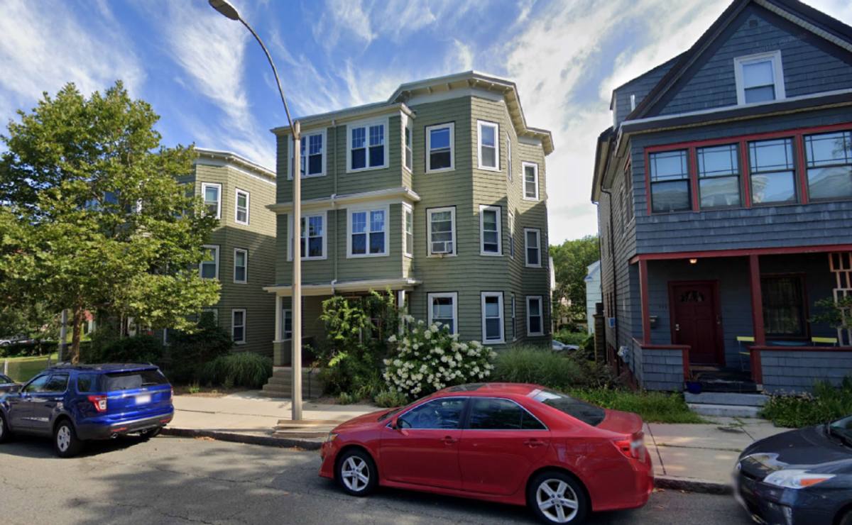 Apartment for rent at 305 Highland Ave #A1, Somerville, MA 02144