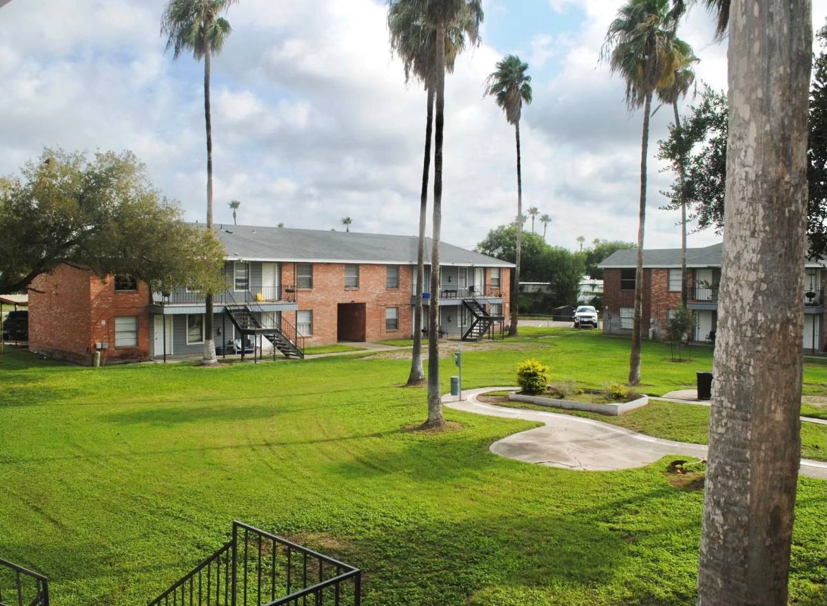 Apartment for rent at 103 Audrey Dr, Weslaco, TX 78596