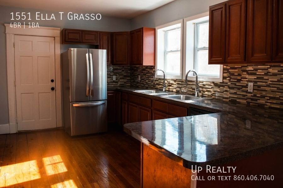 Apartment for rent at 1551 Ella T Grasso, New Haven, CT 06511