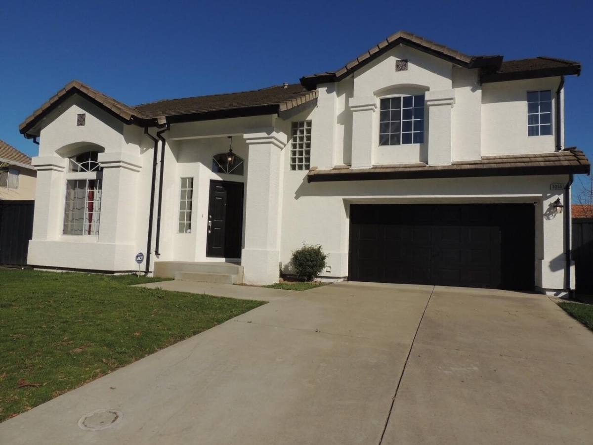 House for rent at Larchmont Country, 8255 Point Arena Court, Sacramento, CA 95828