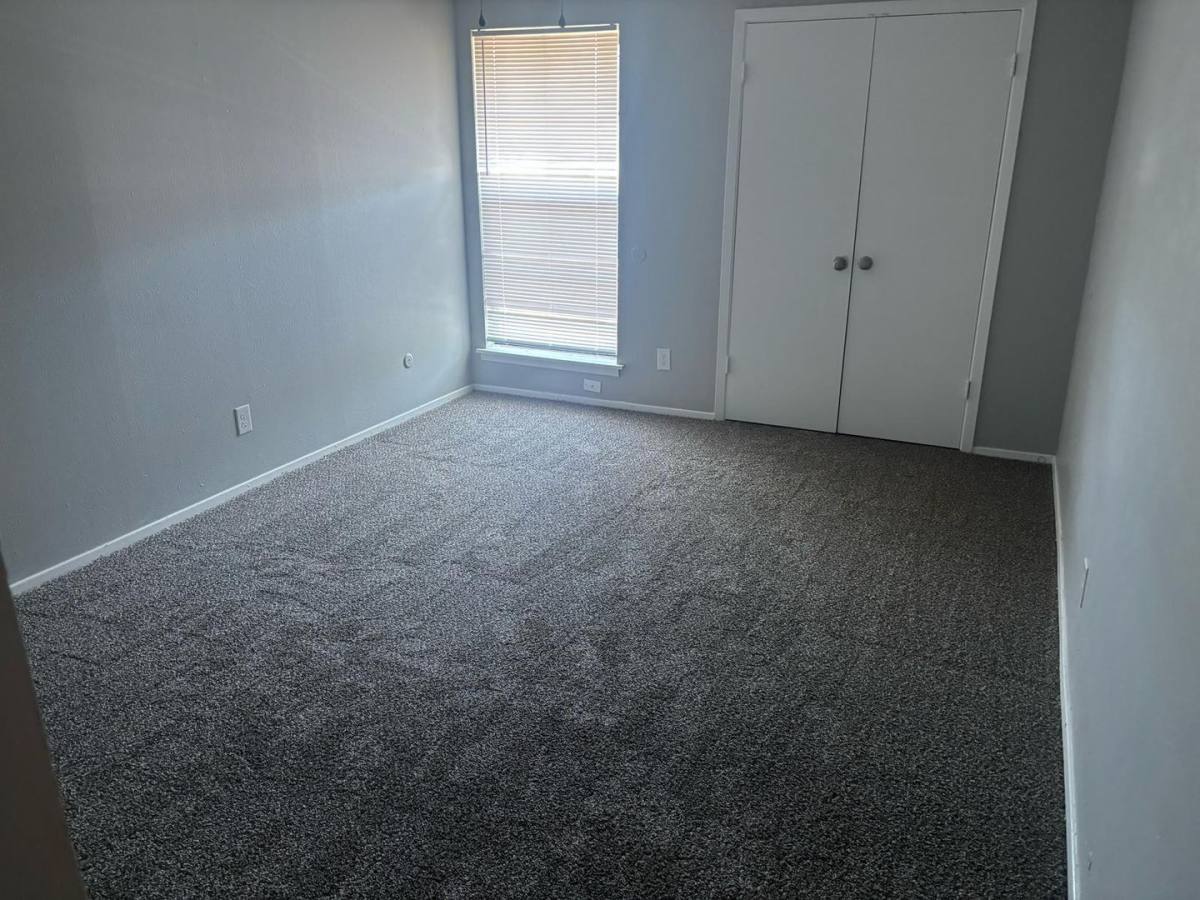 Apartment for rent at 308 Lake Lamond Rd, Longview, TX 75604