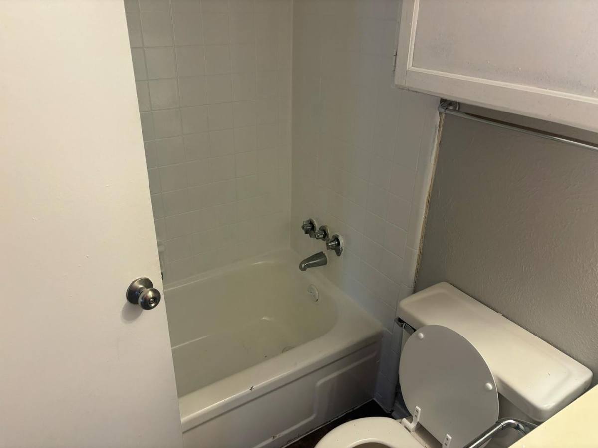 Apartment for rent at 308 Lake Lamond Rd, Longview, TX 75604