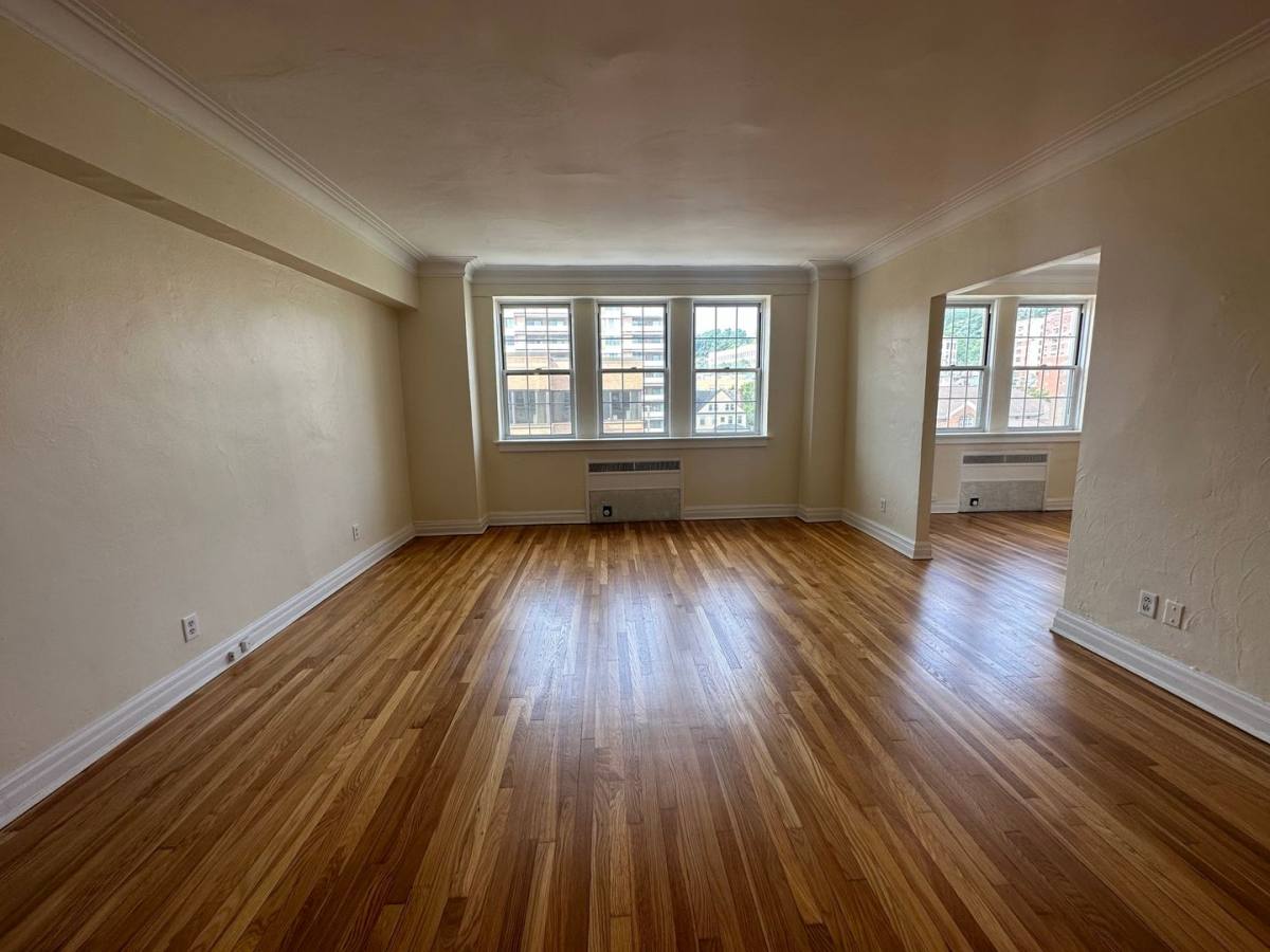 Apartment for rent at 4601 Bayard St, Pittsburgh, PA 15213