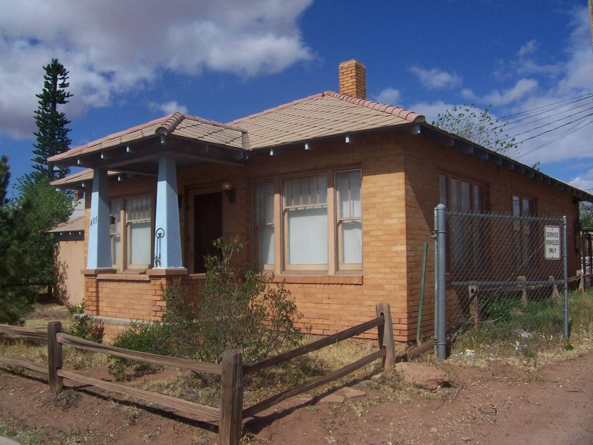 House for rent at 405 N Williamson Ave, Winslow, AZ 86047