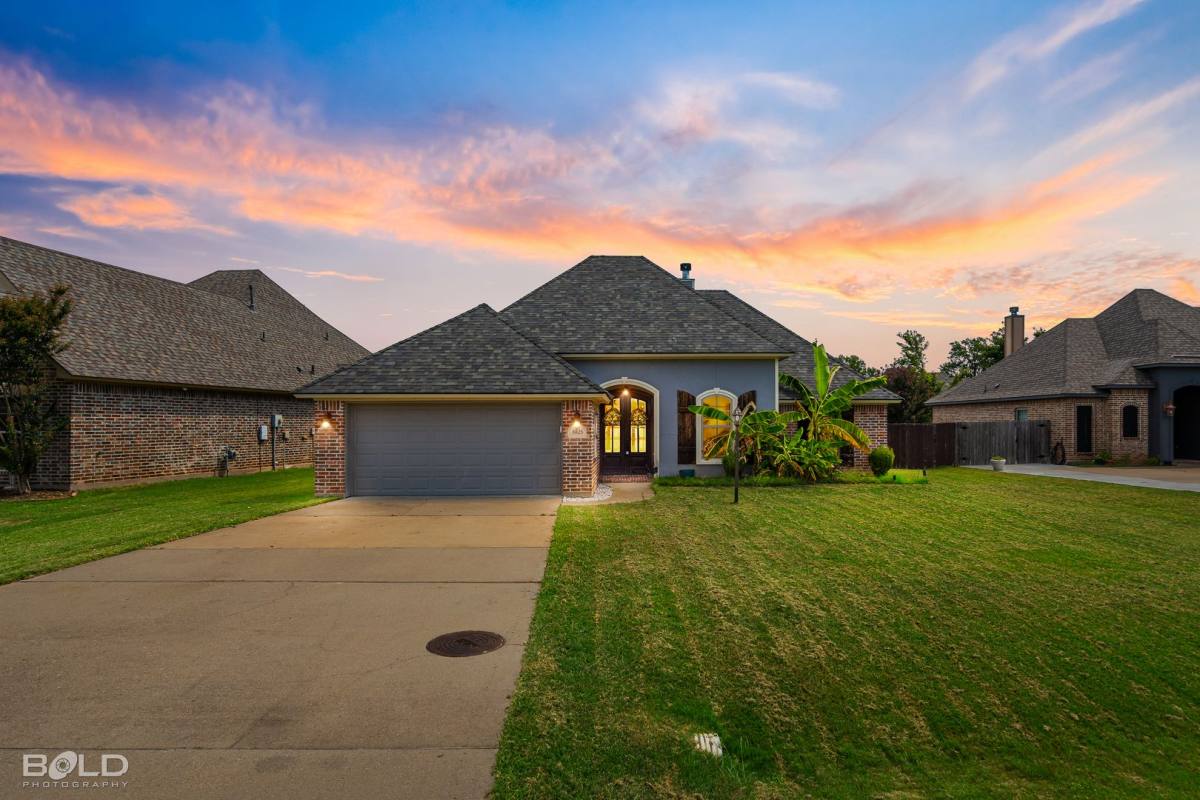 House for rent at 3925 Le Brooke Lane, Benton, LA 71006
