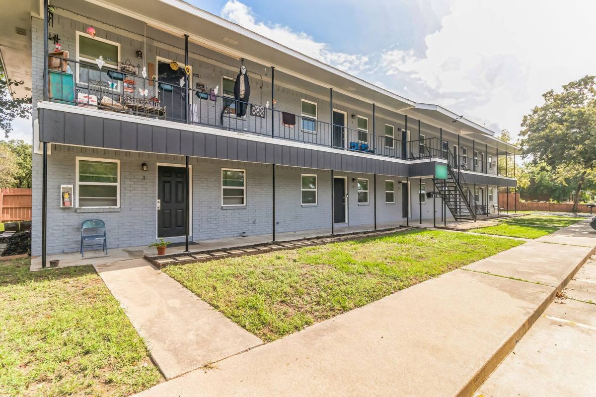 Apartment for rent at 306 Calhoun Dr, Rockdale, TX 76567