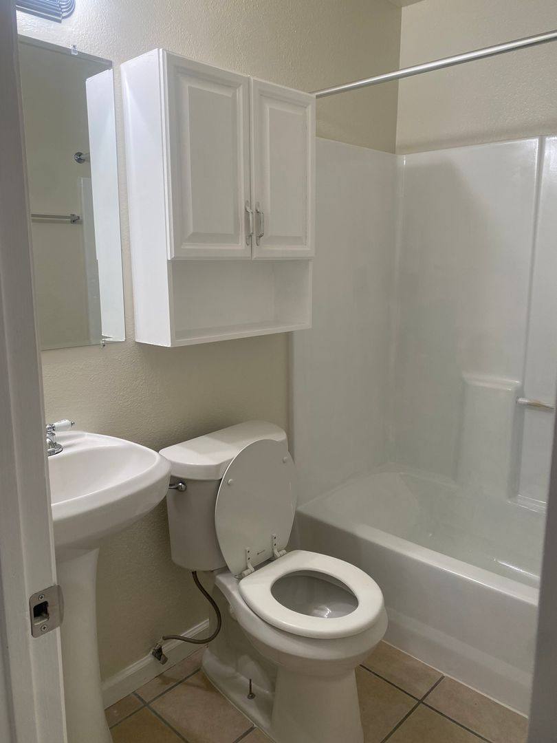 Apartment for rent at 306 Calhoun Dr, Rockdale, TX 76567