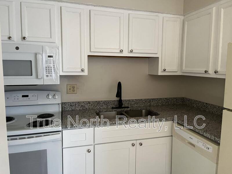 Townhouse for rent at 3108 Jackielane Dr, Columbus, OH 43235