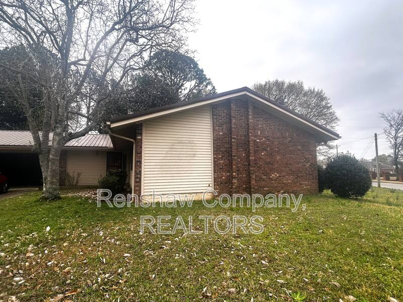 House for rent at 6 Wood Thrush Cove, Jackson, TN 38305
