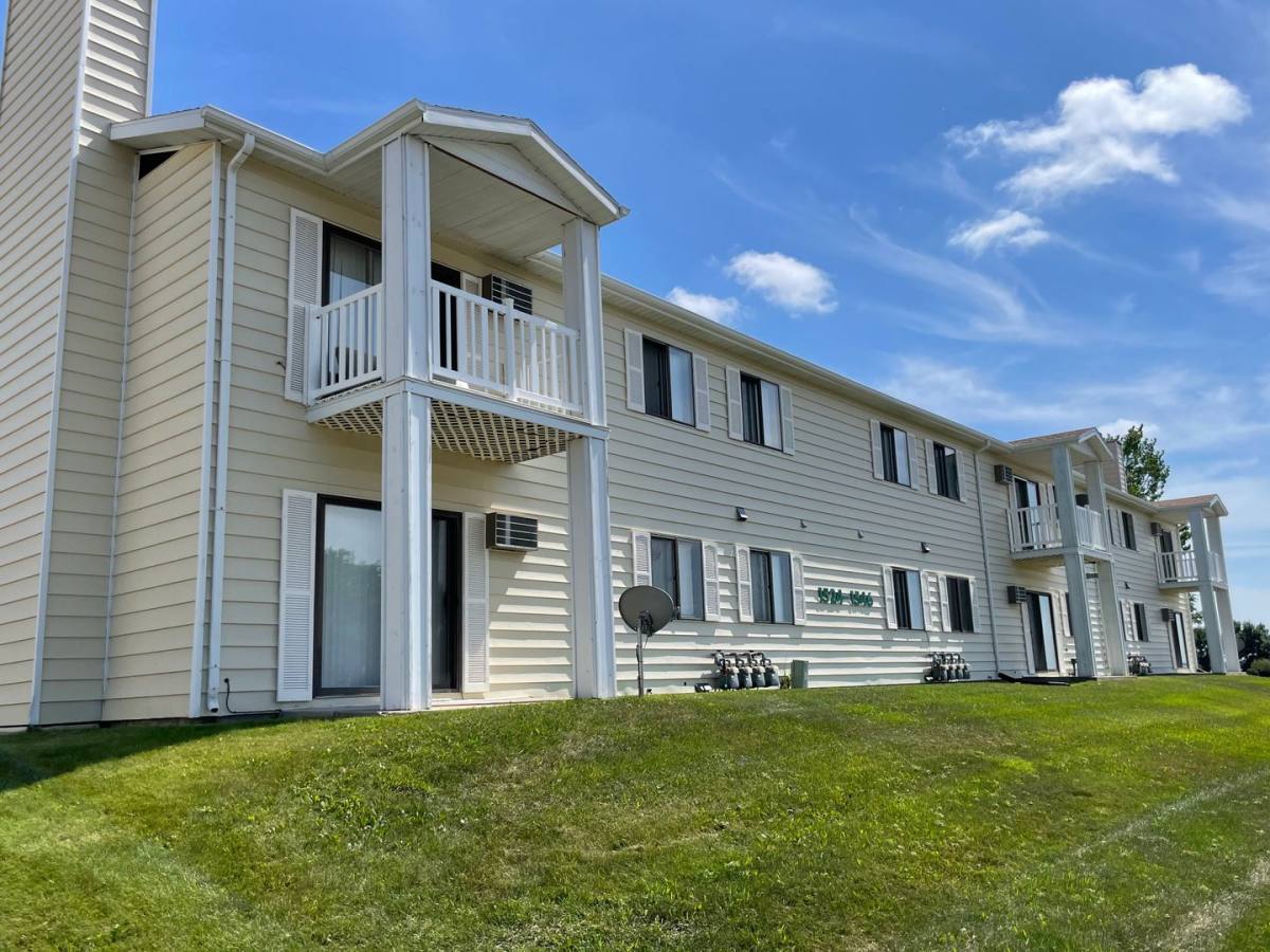 Apartment for rent at 1524-1638 12th St NW, Minot, ND 58703