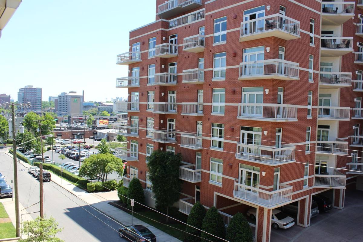 Apartment for rent at 116 31st Ave, Nashville, TN 37203