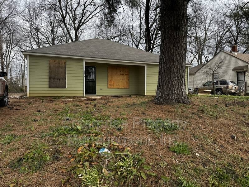 House for rent at 510 Burlington, Memphis, TN 38127