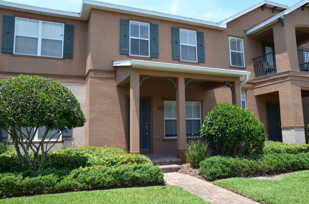 Townhouse for rent at 9136 Grey Moss Dr, Orlando, FL 32832