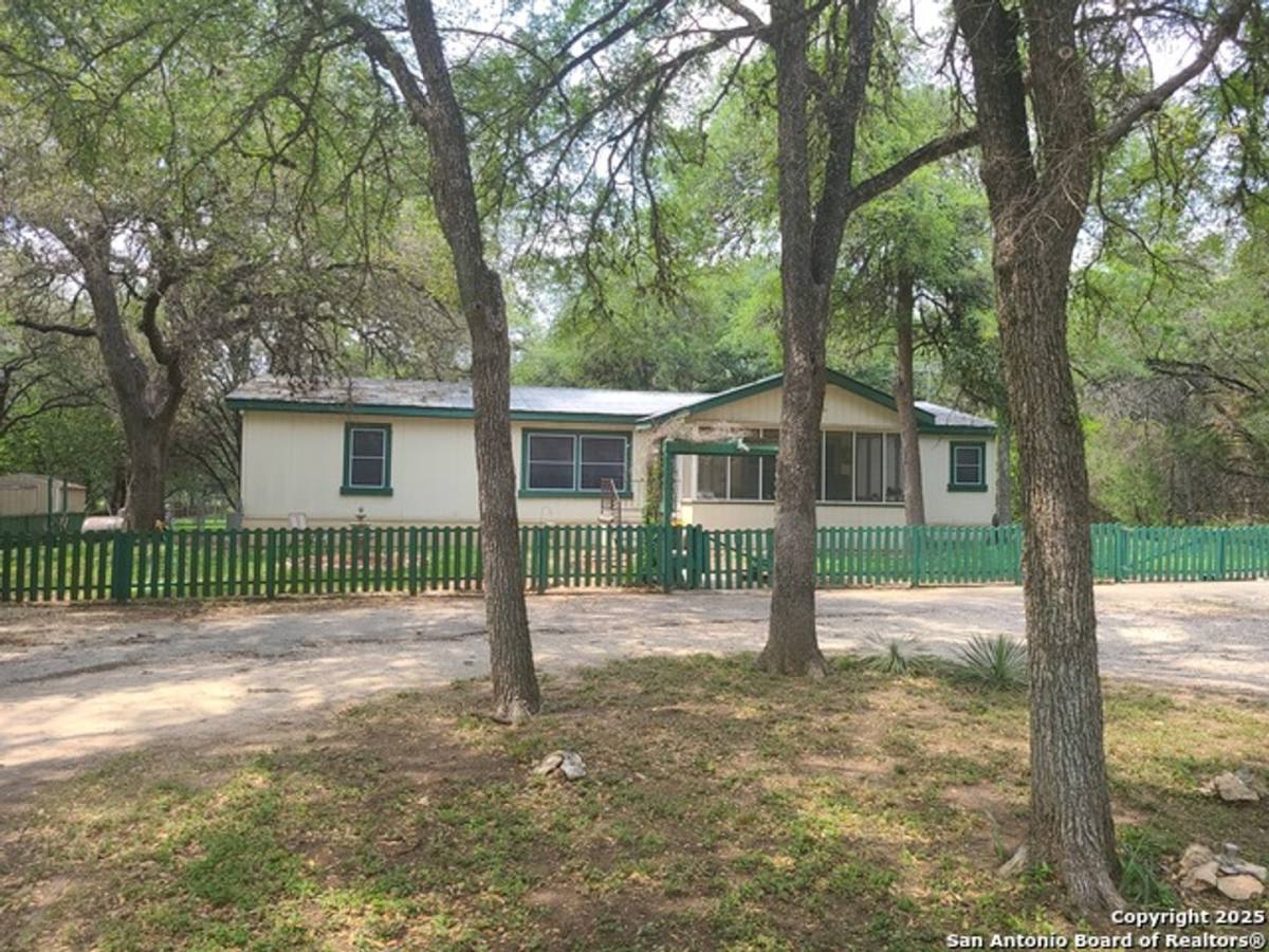 House for rent at 18861 FM, San Antonio, TX 78266