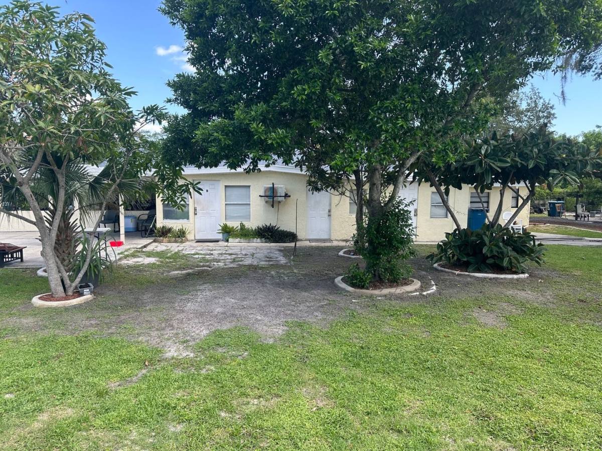 Townhouse for rent at 2115 Henry St NE, Palm Bay, FL 32905