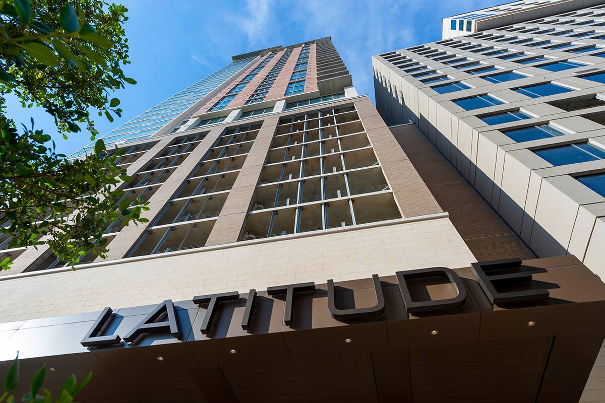 Apartment for rent at 1852 Old Main St #9, Houston, TX 77030