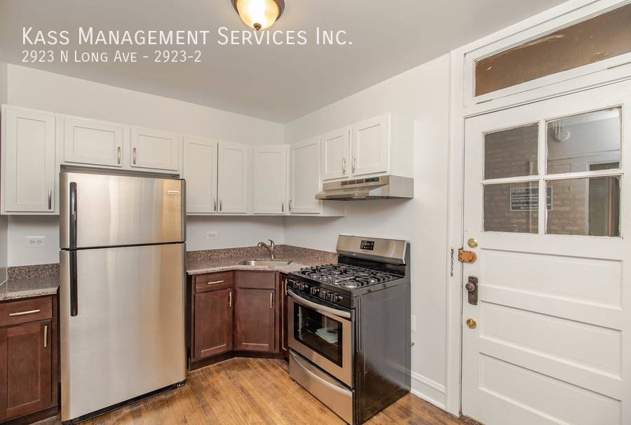 Apartment for rent at 2923 N Long Ave #2, Chicago, IL 60641
