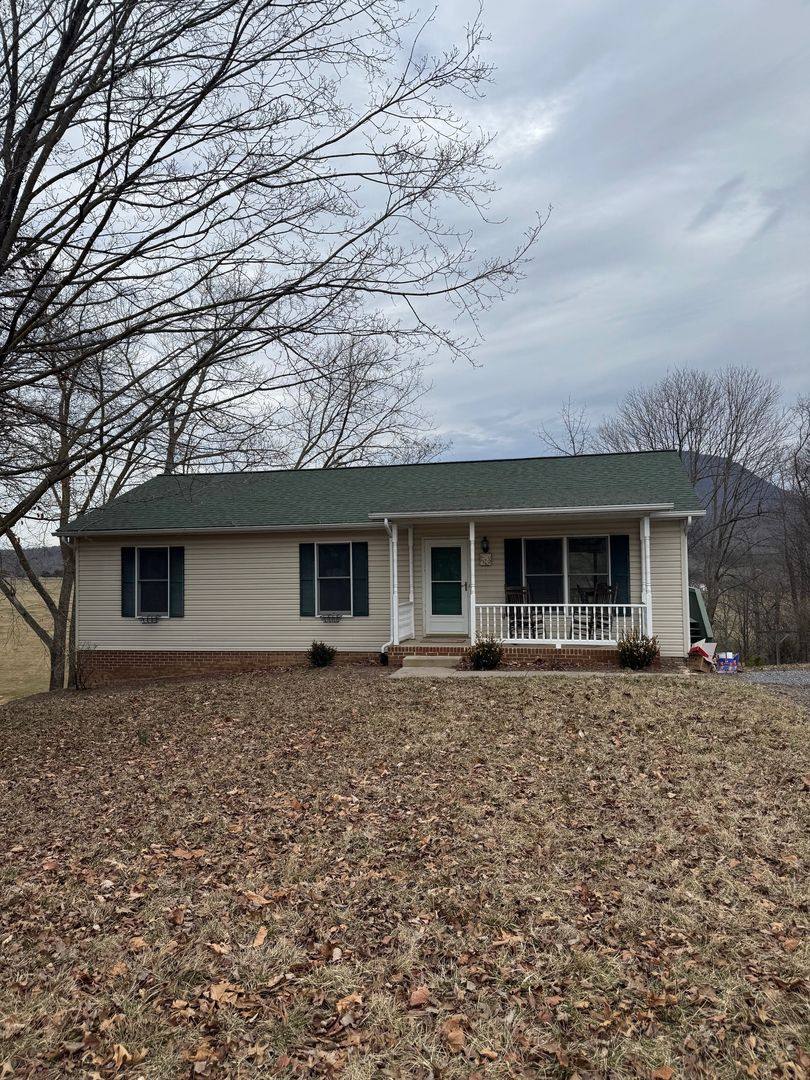House for rent at 5908 W Donnagail Dr, Penn Laird, VA 22846