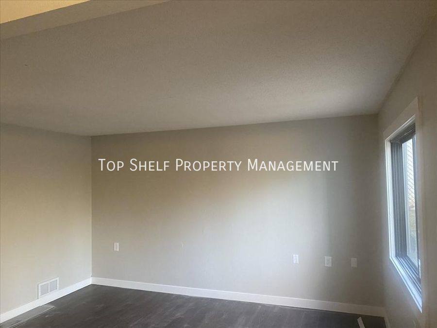 House for rent at 1322 Williams St, Des Moines, IA 50317