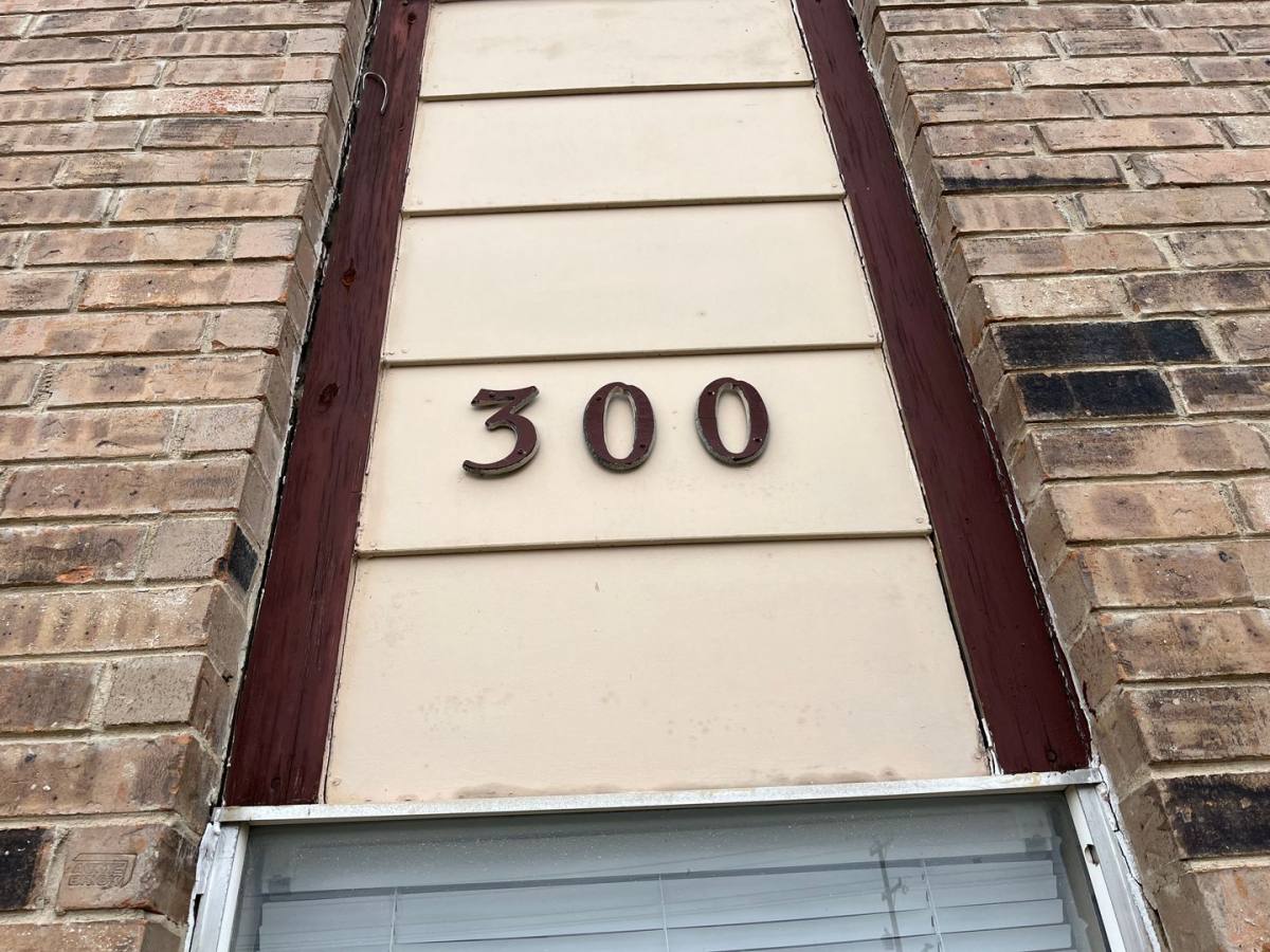 Apartment for rent at 300 Moursund, San Antonio, TX 78221