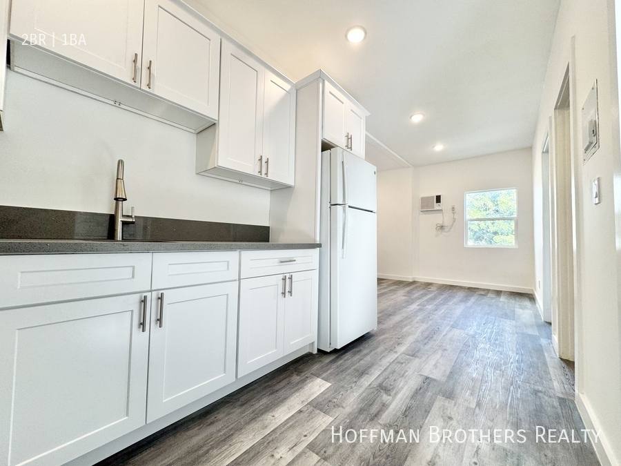 Apartment for rent at 1411 Burlington Ave #22, Los Angeles, CA 90006