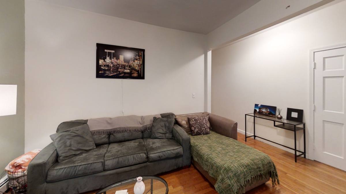Apartment for rent at 1405 Beacon St #2, Brookline, MA 02446