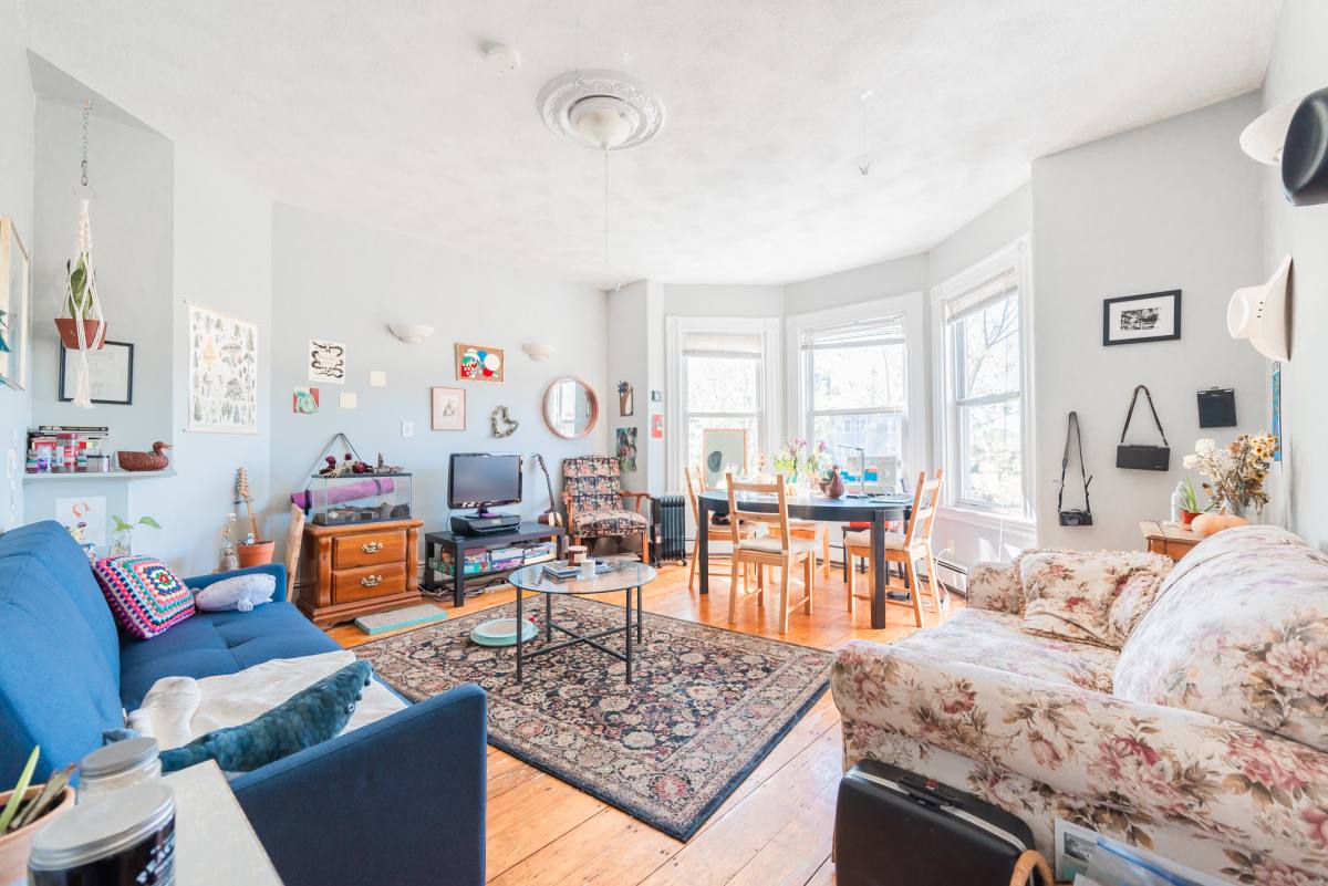 House for rent at 394 Centre St #2, Jamaica Plain, MA 02130
