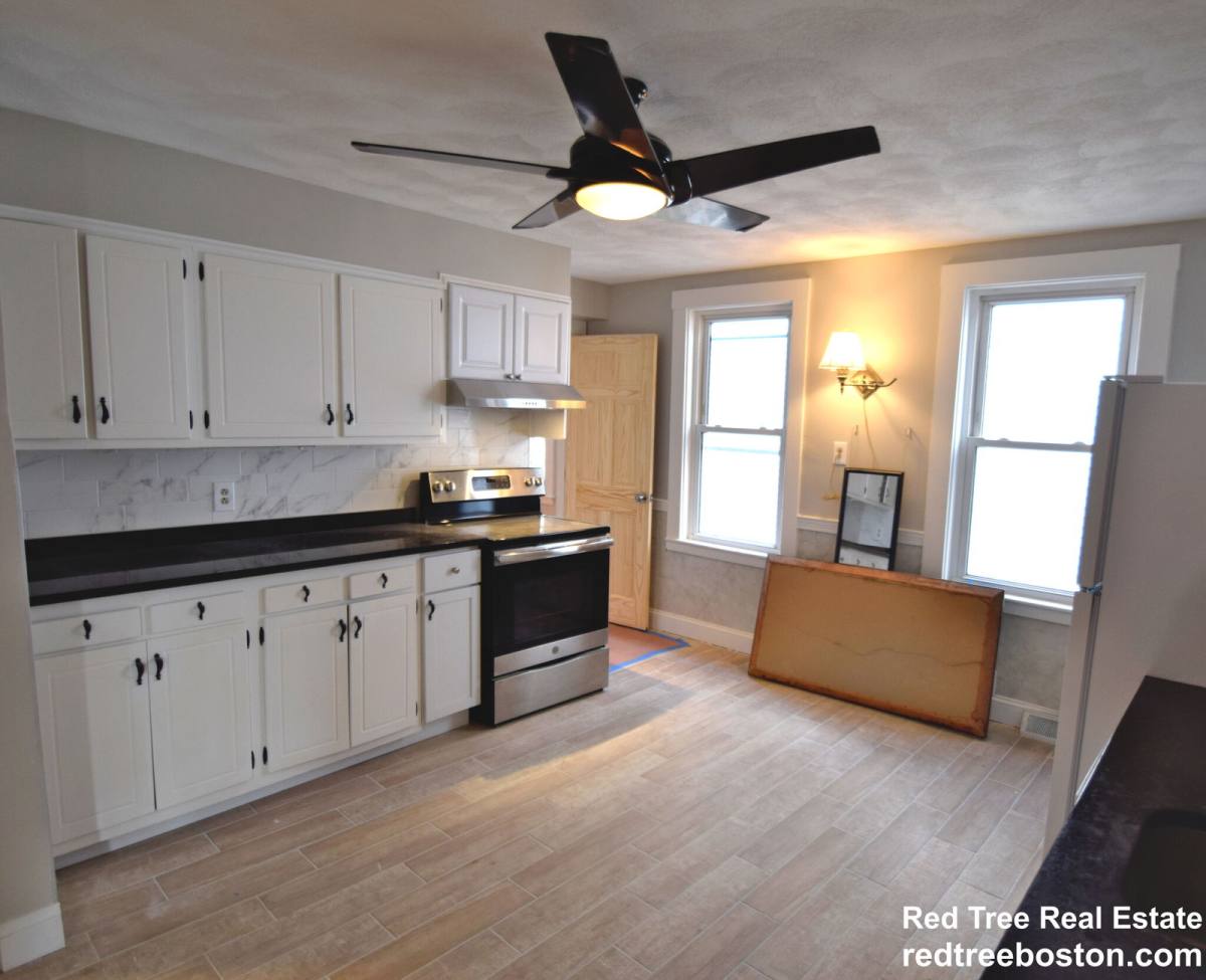 Apartment for rent at 222 Fellsway W #1, Medford, MA 02155