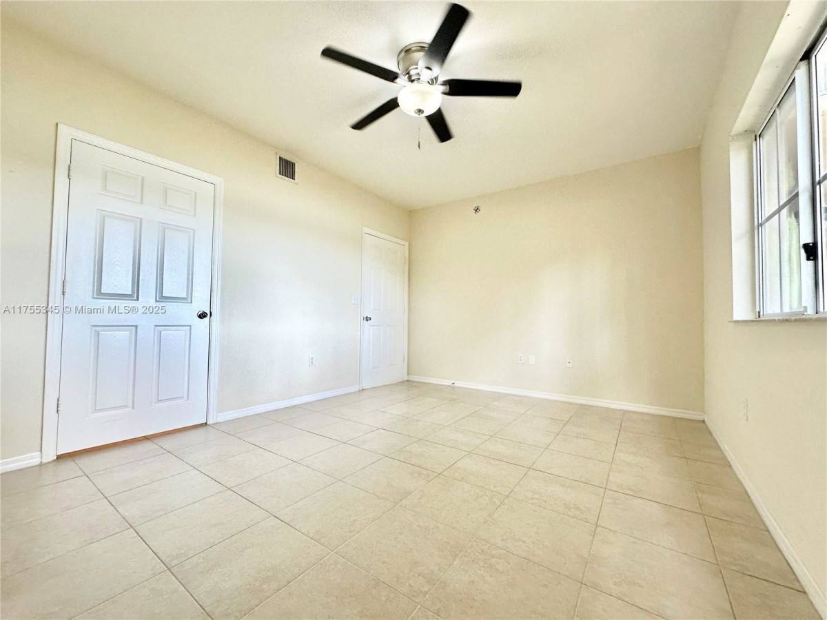 Apartment for rent at 2193 Centergate Dr #114, Hollywood, FL 33025
