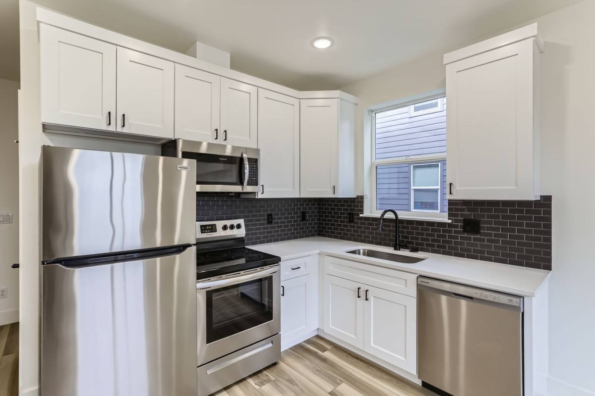Apartment for rent at 9060 NE Hoyt St #7, Portland, OR 97220