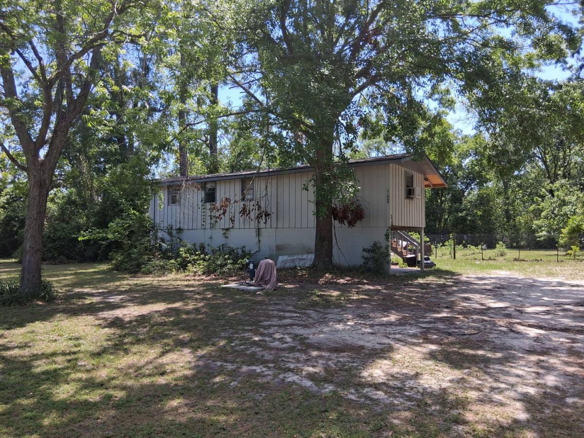 House for rent at 2150 1 2 Winston Ave, Valdosta, GA 31601