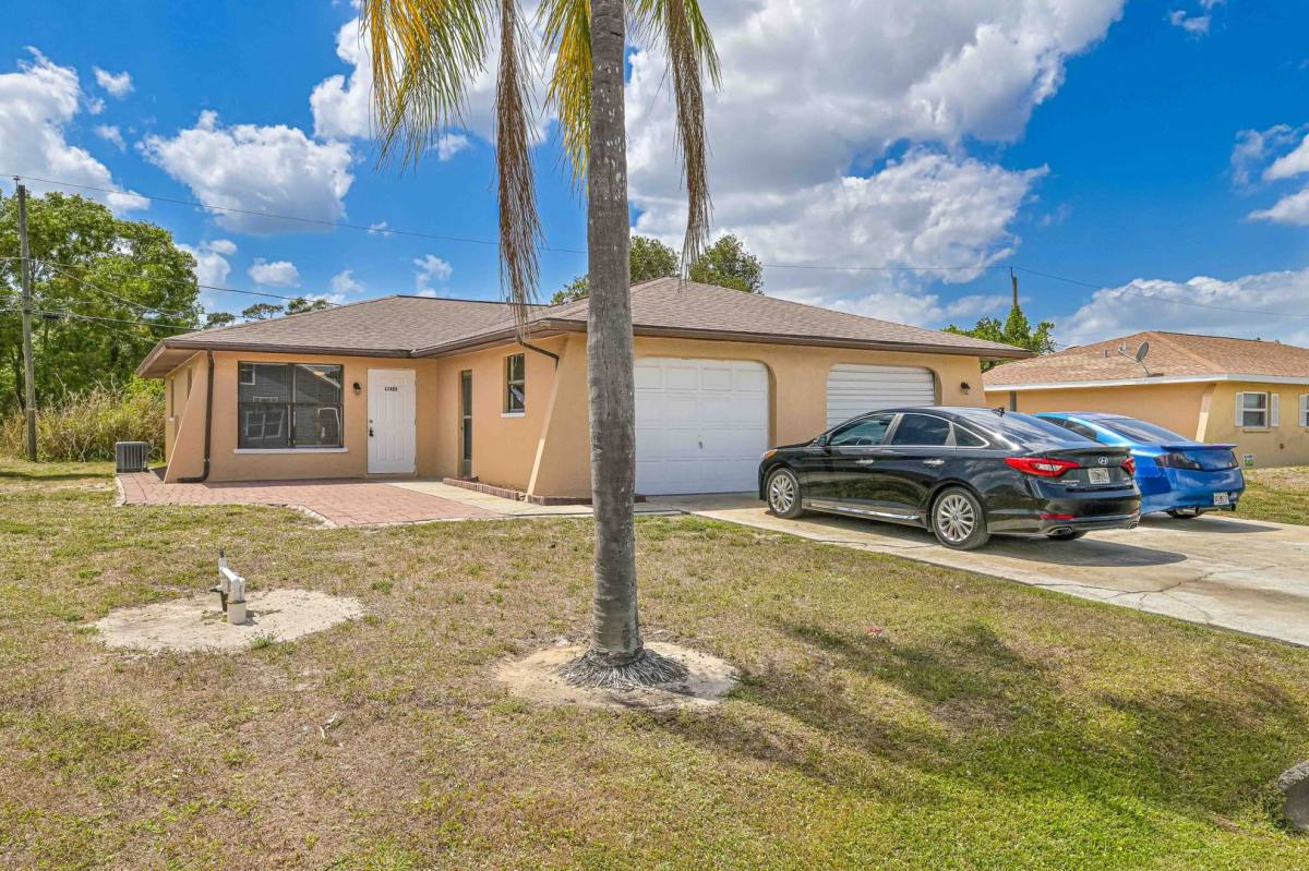 Apartment for rent at 17404-17406 Ellie Dr, Fort Myers, FL 33967