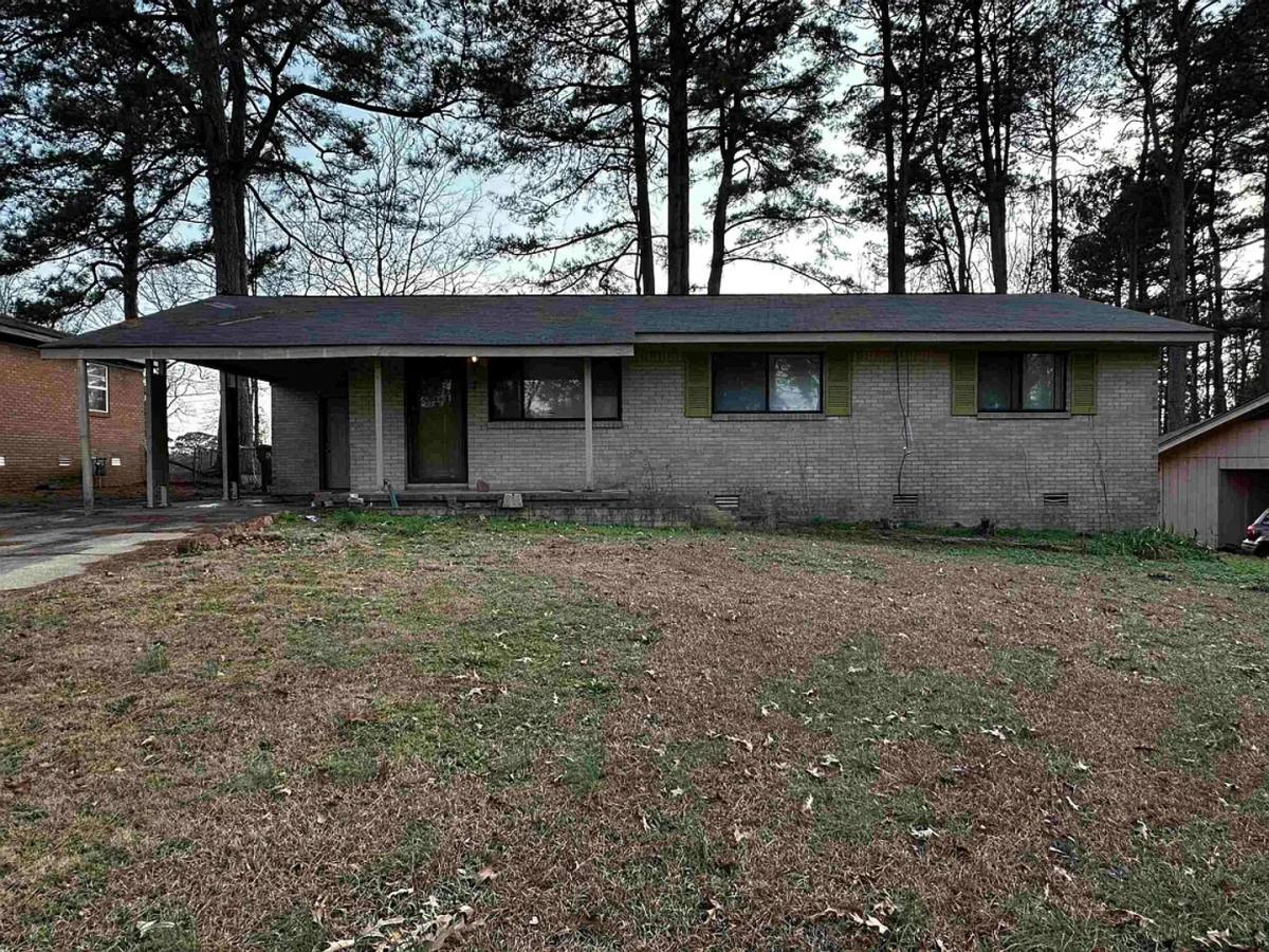 House for rent at 7 Linkay Court, Little Rock, AR 72209