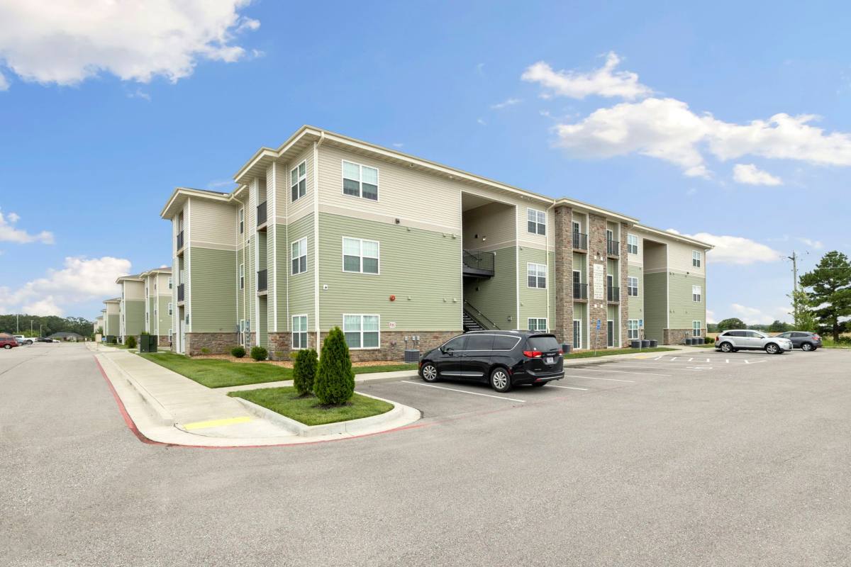 Apartment for rent at 933 Megan Lane, Willard, MO 65781
