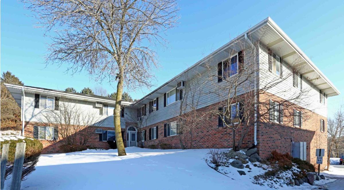 Apartment for rent at 1561, 1565 Honeysuckle Rd, Hartford, WI 53027